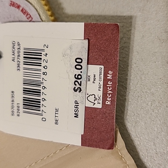 MUNDI BRAND WOMEN'S SMALL "ALMOND" WALLET WITH RFID PROTECTION - Picture 11 of 11